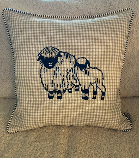 Blacknose Sheep cushion cover, two sheep, beige