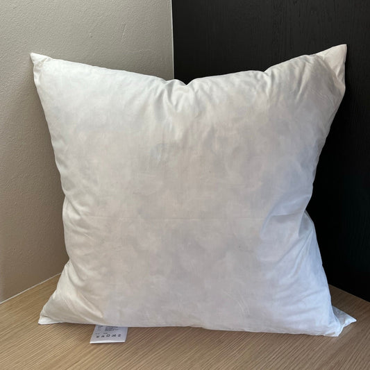 Cushion pad for decorative cushion cover